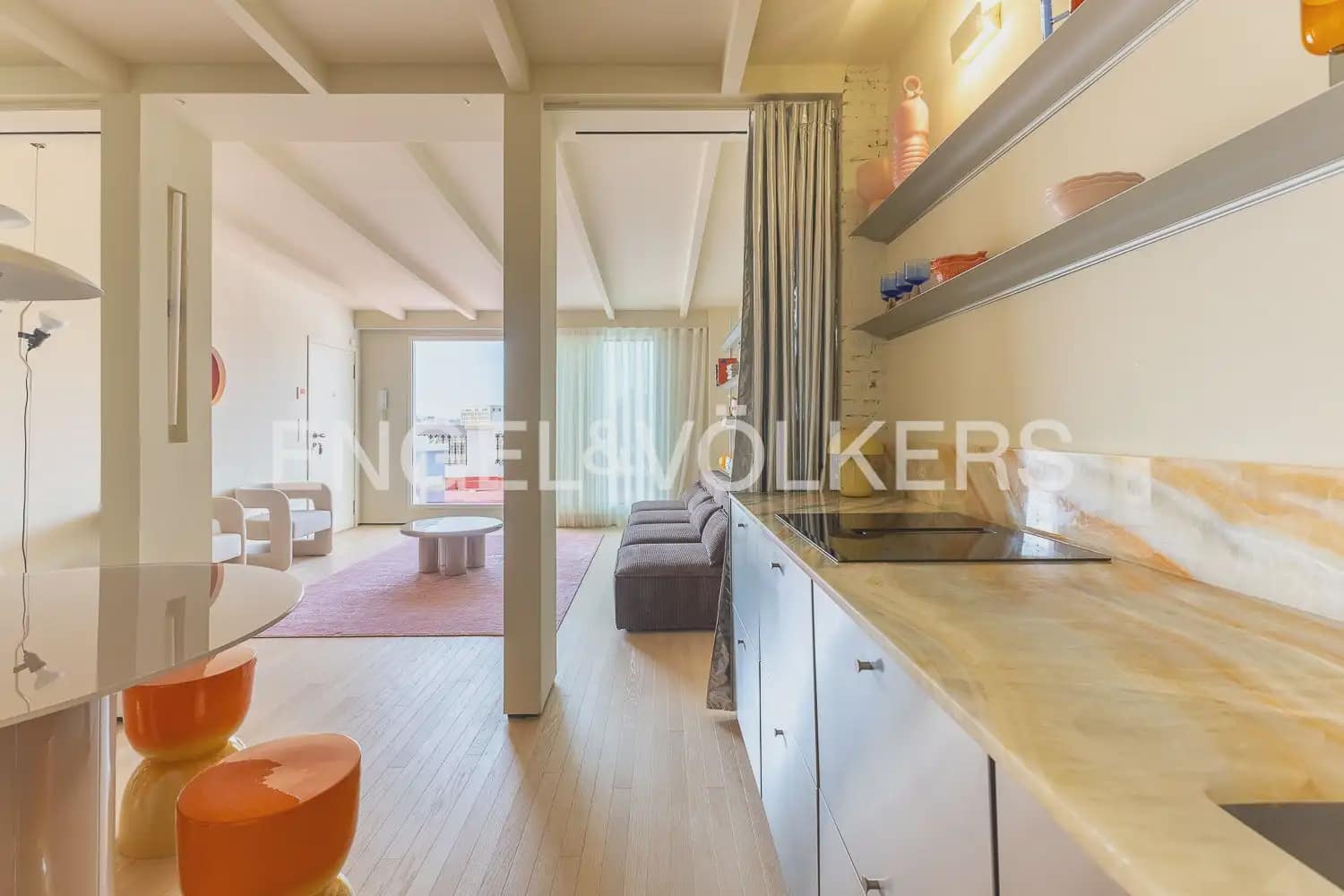 2 quarto Penthouse para arrendar em Valencia cidade - 2 400 € (Ref: 10124545)