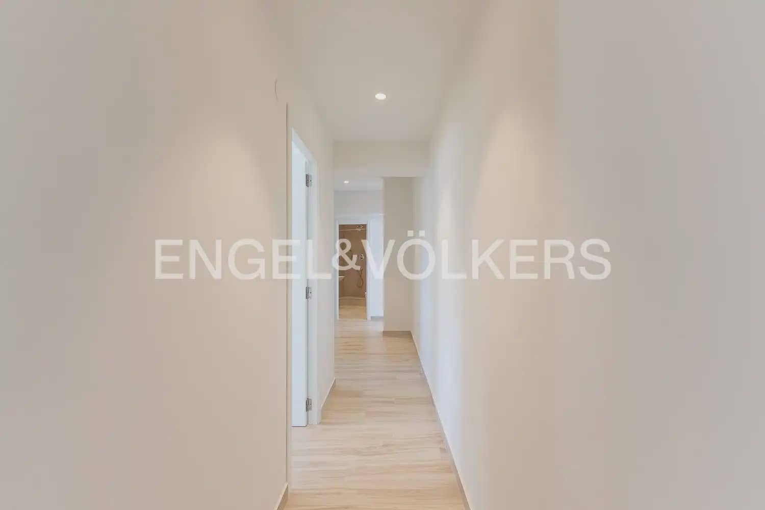 4 bedroom Flat for sale in Cullera with pool garage - € 1,050,000 (Ref: 10124723)