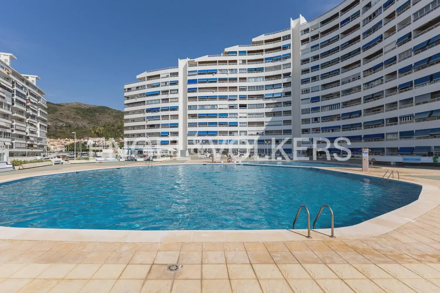 4 bedroom Flat for sale in Cullera with pool garage - € 1,050,000 (Ref: 10124723)