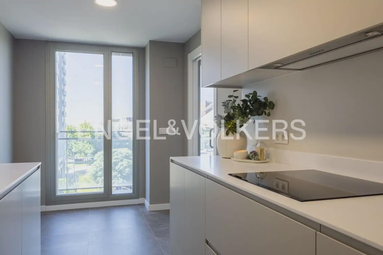 4 quarto Apartamento para venda em Valencia cidade com piscina garagem - 1 200 000 € (Ref: 10124724)