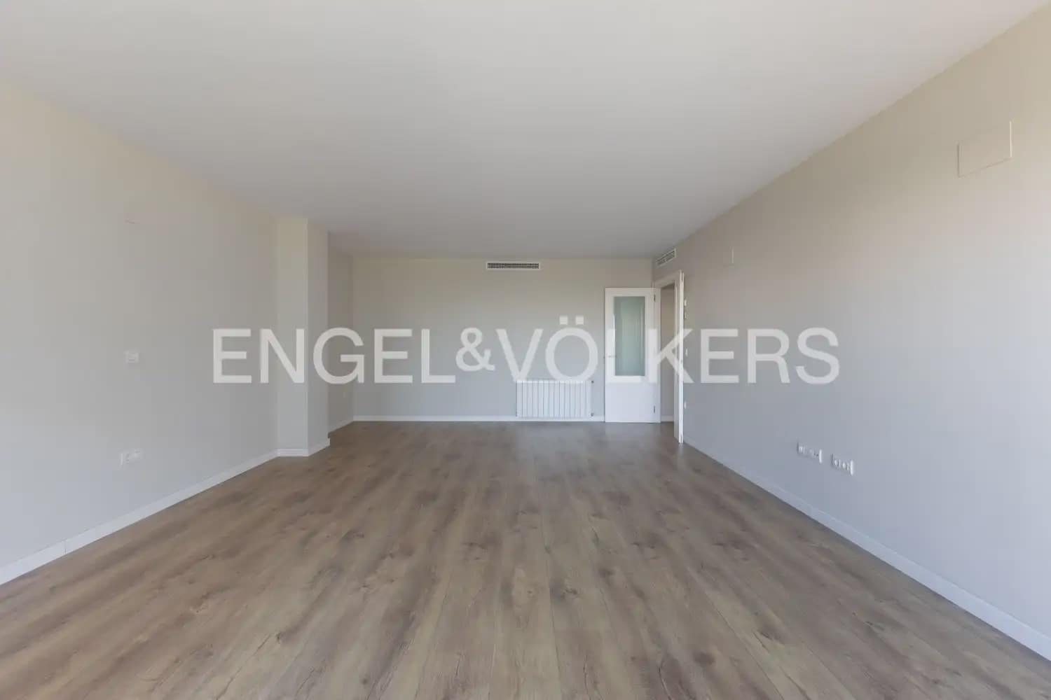 4 quarto Apartamento para venda em Valencia cidade com piscina garagem - 1 200 000 € (Ref: 10124724)