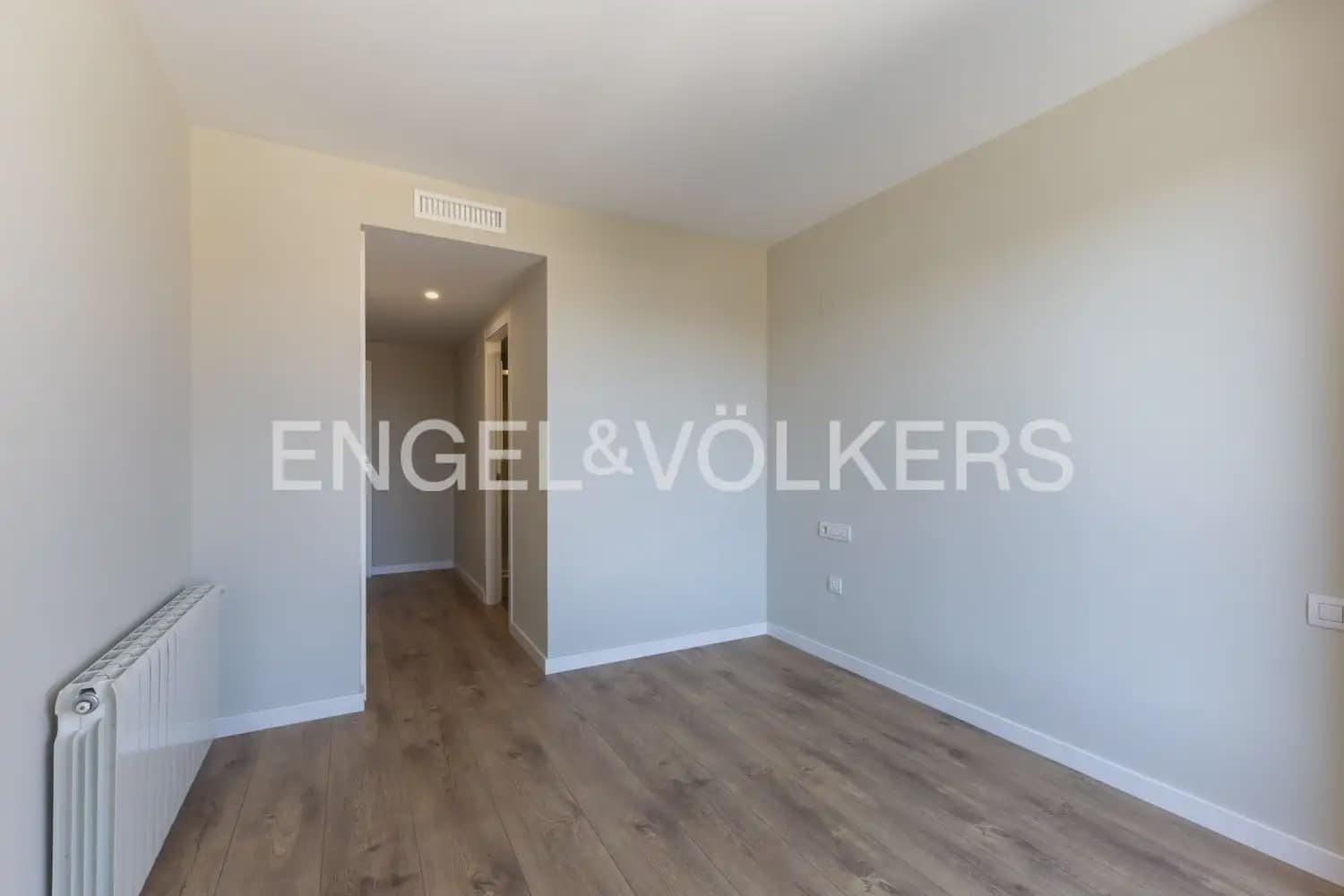 4 quarto Apartamento para venda em Valencia cidade com piscina garagem - 1 200 000 € (Ref: 10124724)