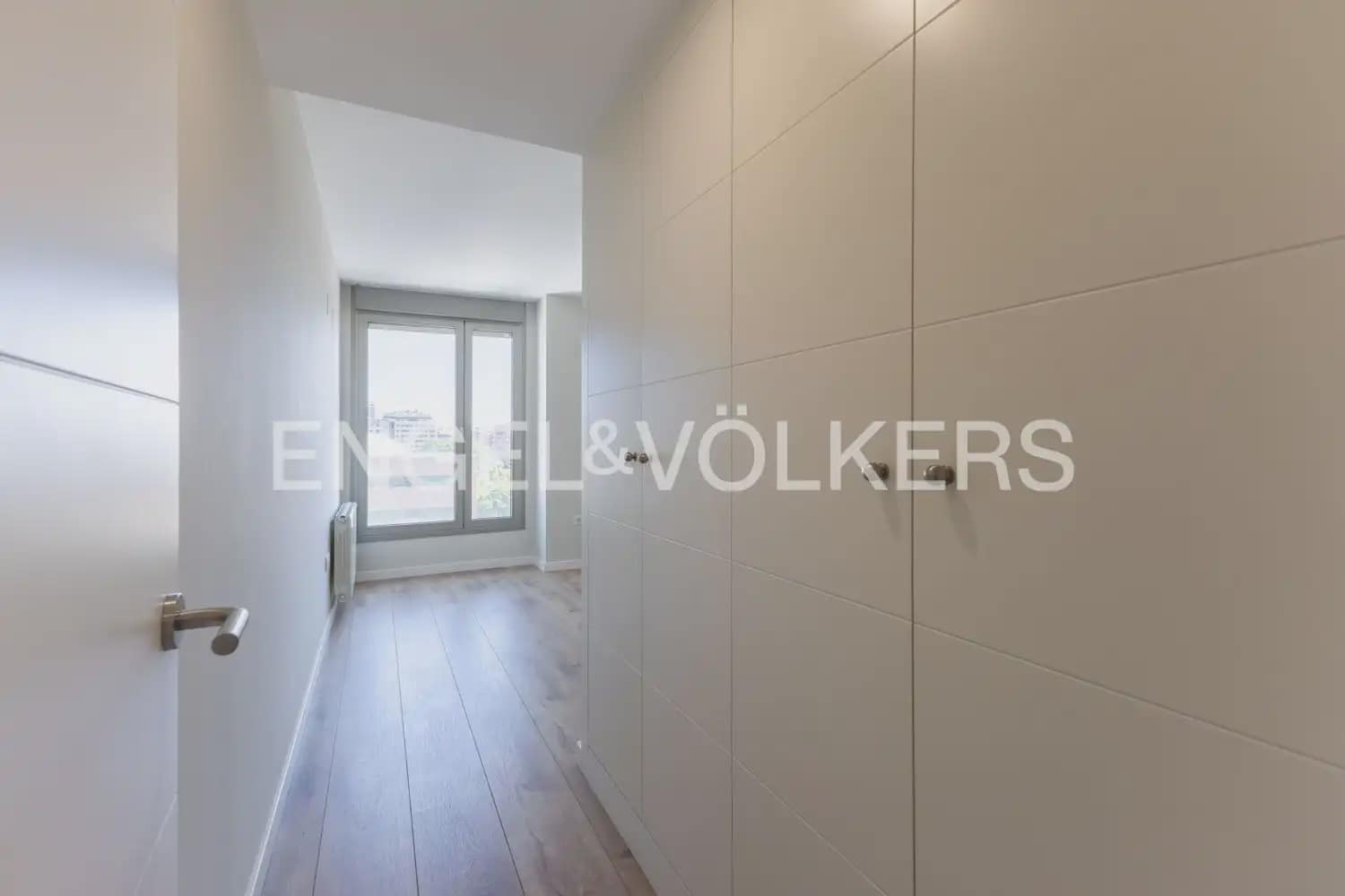4 quarto Apartamento para venda em Valencia cidade com piscina garagem - 1 200 000 € (Ref: 10124724)