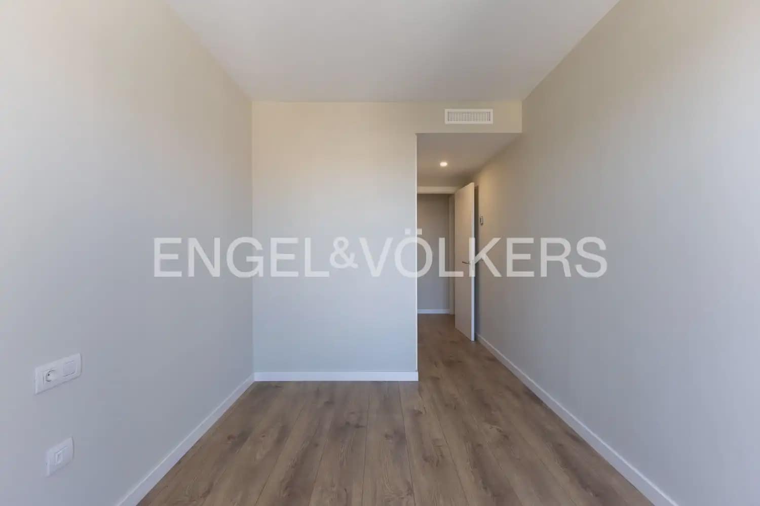 4 quarto Apartamento para venda em Valencia cidade com piscina garagem - 1 200 000 € (Ref: 10124724)