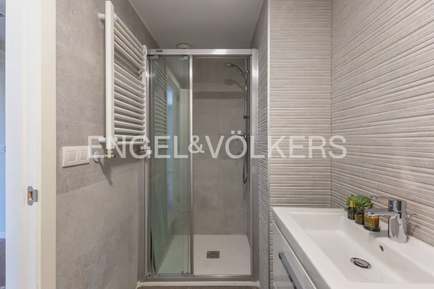 4 quarto Apartamento para venda em Valencia cidade com piscina garagem - 1 200 000 € (Ref: 10124724)