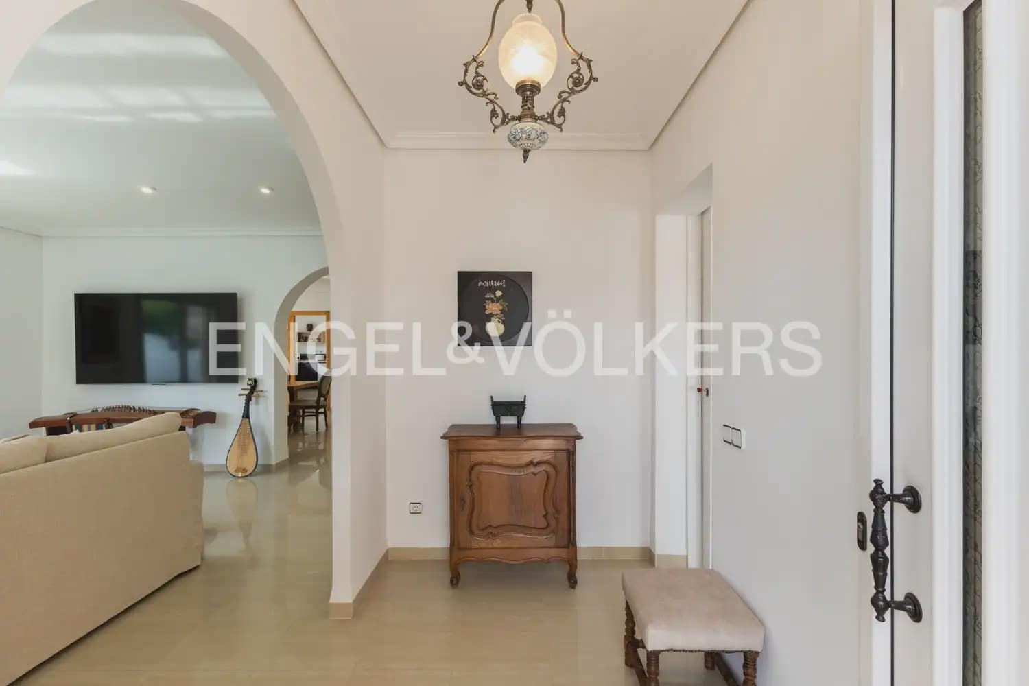 5 bedroom Villa for sale in Alcala de Xivert with pool garage - € 820,000 (Ref: 10124891)