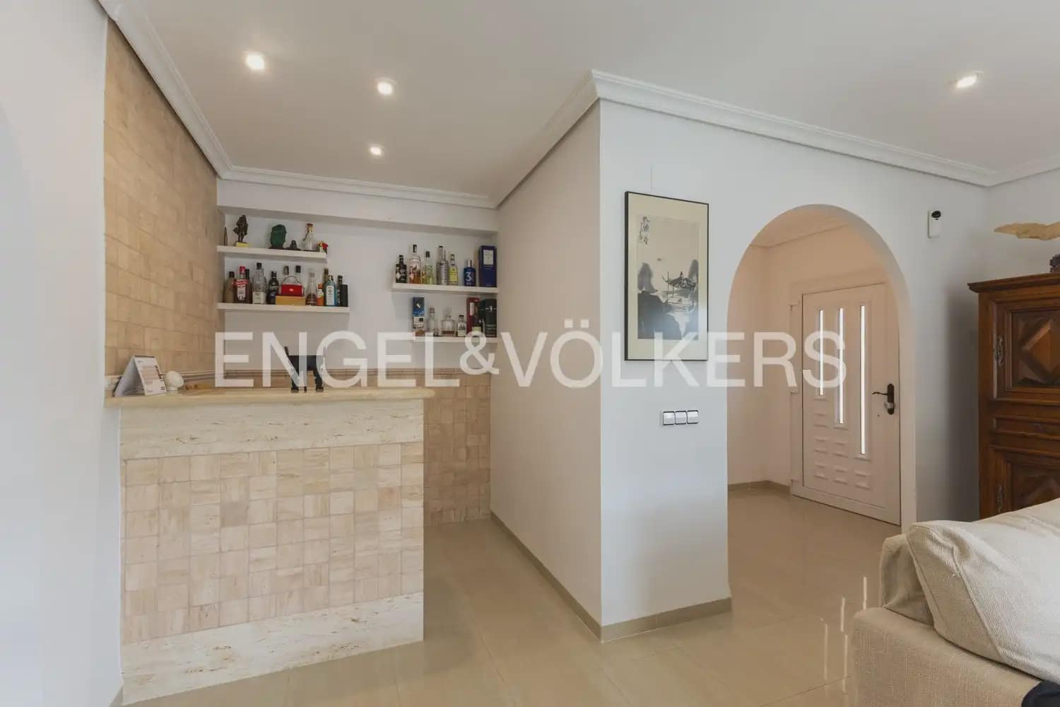 5 bedroom Villa for sale in Alcala de Xivert with pool garage - € 820,000 (Ref: 10124891)