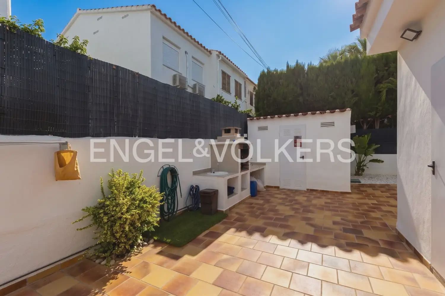 5 bedroom Villa for sale in Alcala de Xivert with pool garage - € 820,000 (Ref: 10124891)