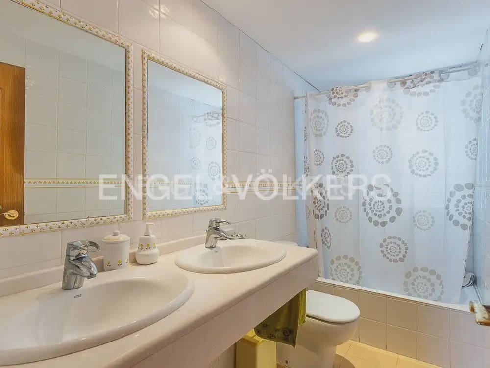 4 bedroom Villa for rent in Cullera with garage - € 2,600 (Ref: 10124892)