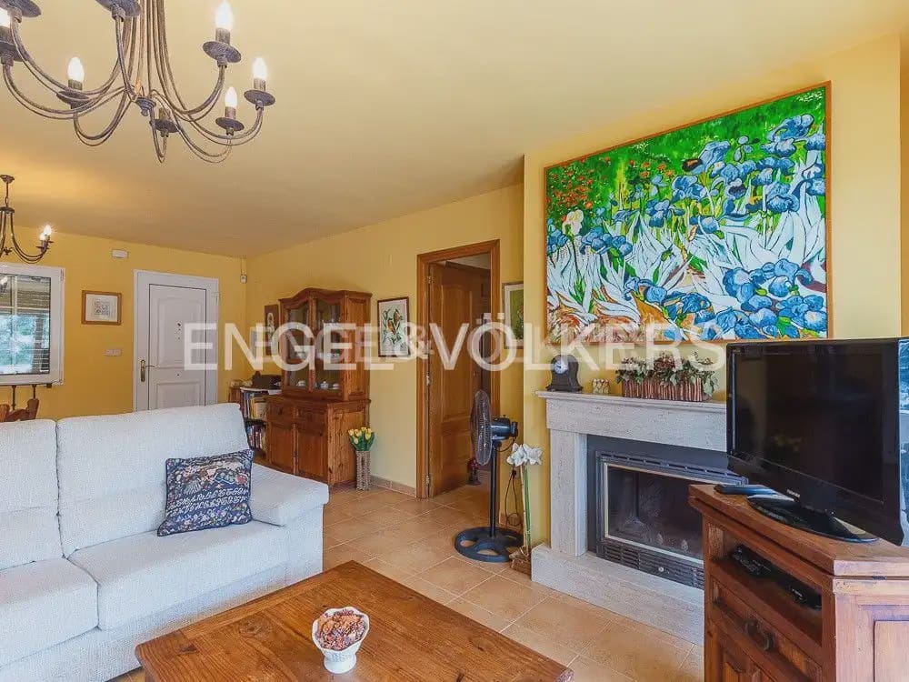 4 bedroom Villa for rent in Cullera with garage - € 2,600 (Ref: 10124892)