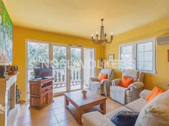 4 bedroom Villa for rent in La Vega - Marenyet, Cullera with garage - € 2,600 (Ref: 10124892)