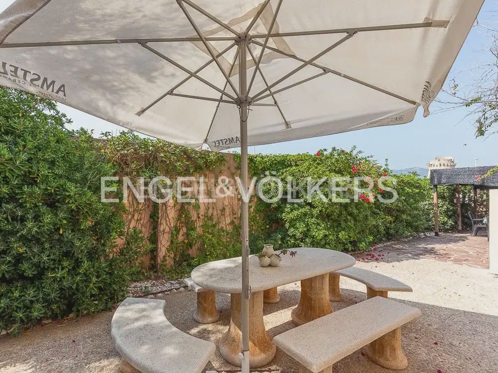 4 bedroom Villa for rent in Cullera with garage - € 2,600 (Ref: 10124892)