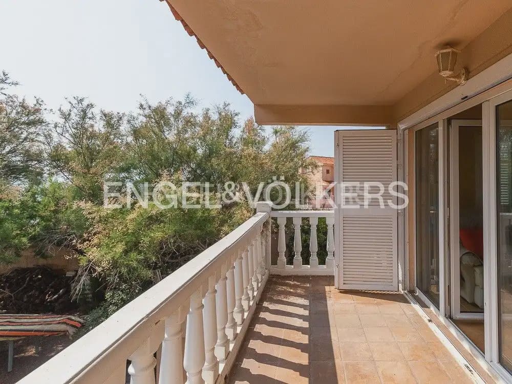 4 bedroom Villa for rent in Cullera with garage - € 2,600 (Ref: 10124892)