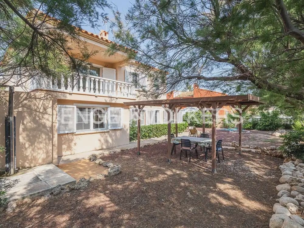 4 bedroom Villa for rent in Cullera with garage - € 2,600 (Ref: 10124892)