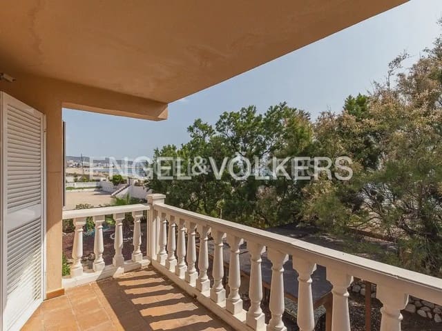 4 bedroom Villa for rent in La Vega - Marenyet, Cullera with garage - € 2,600 (Ref: 10124892)