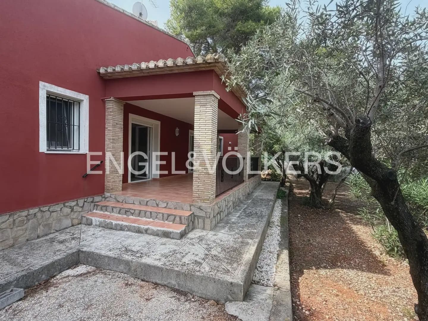 4 quarto Moradia para venda em Denia com piscina garagem - 998 000 € (Ref: 10125078)