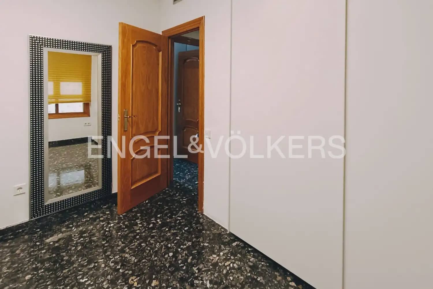 4 camera da letto Appartamento da affittare in Ontinyent con garage - 1.500 € (Rif: 10127391)