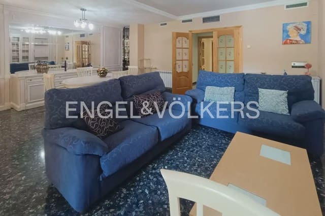4 quarto Apartamento para arrendar em Ontinyent com garagem - 1 500 € (Ref: 10127391)