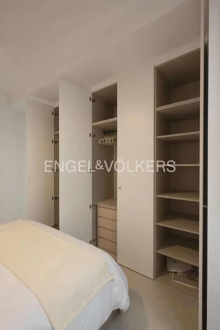 2 soverom Leilighet til leie i Valencia by - € 2 000 (Ref: 10130231)