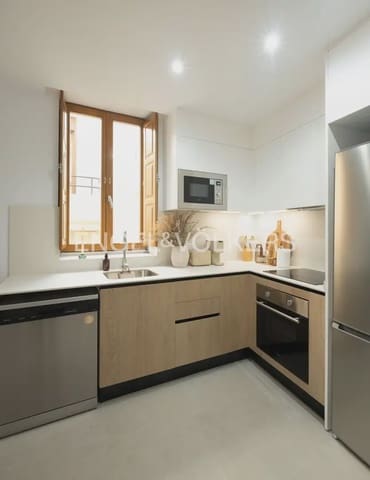 2 soverom Leilighet til leie i Sant Francesc, Valencia by - € 2 000 (Ref: 10130231)