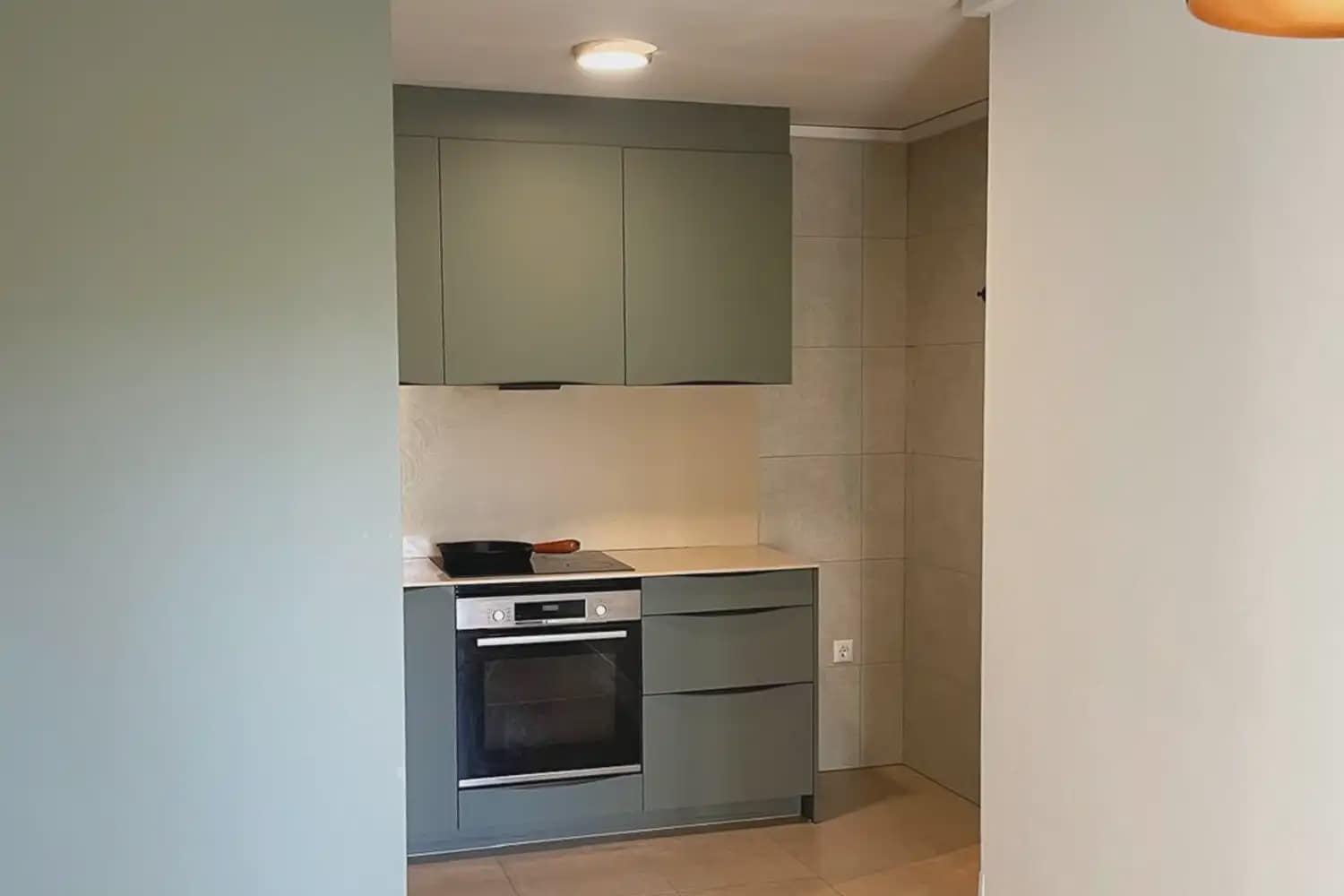 Piso de 3 habitaciones en Dénia en alquiler - 1.200 € (Ref: 10130232)