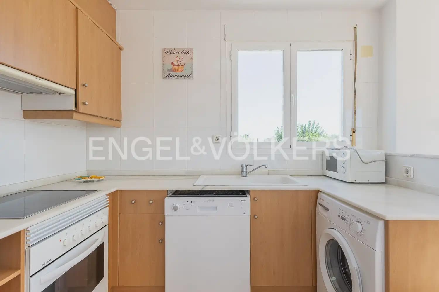 2 bedroom Penthouse for sale in Godelleta with pool garage - € 249,000 (Ref: 10130233)