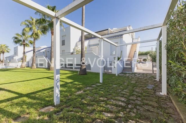 2 bedroom Penthouse for sale in Godelleta with pool garage - € 249,000 (Ref: 10130233)