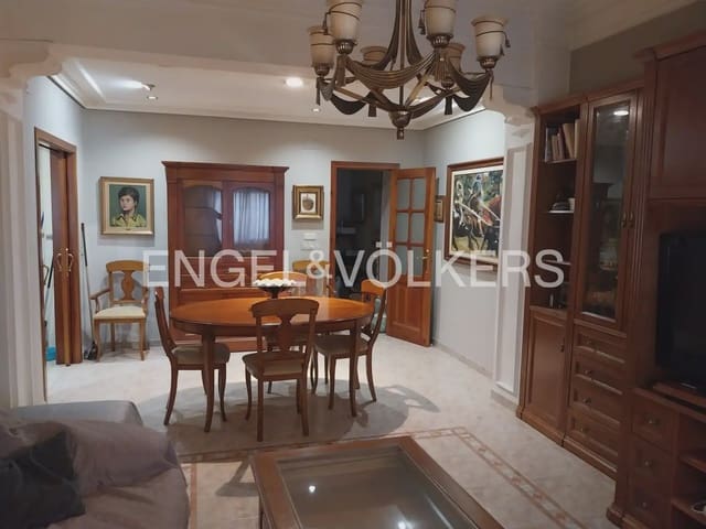 3 bedroom Flat for rent in Xàtiva - € 1,000 (Ref: 10130551)