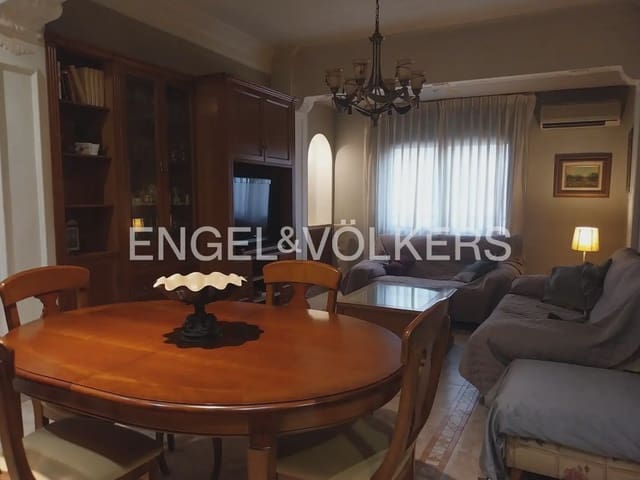 3 bedroom Flat for rent in Xàtiva - € 1,000 (Ref: 10130551)
