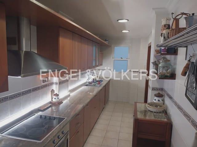 3 bedroom Flat for rent in Xàtiva - € 1,000 (Ref: 10130551)
