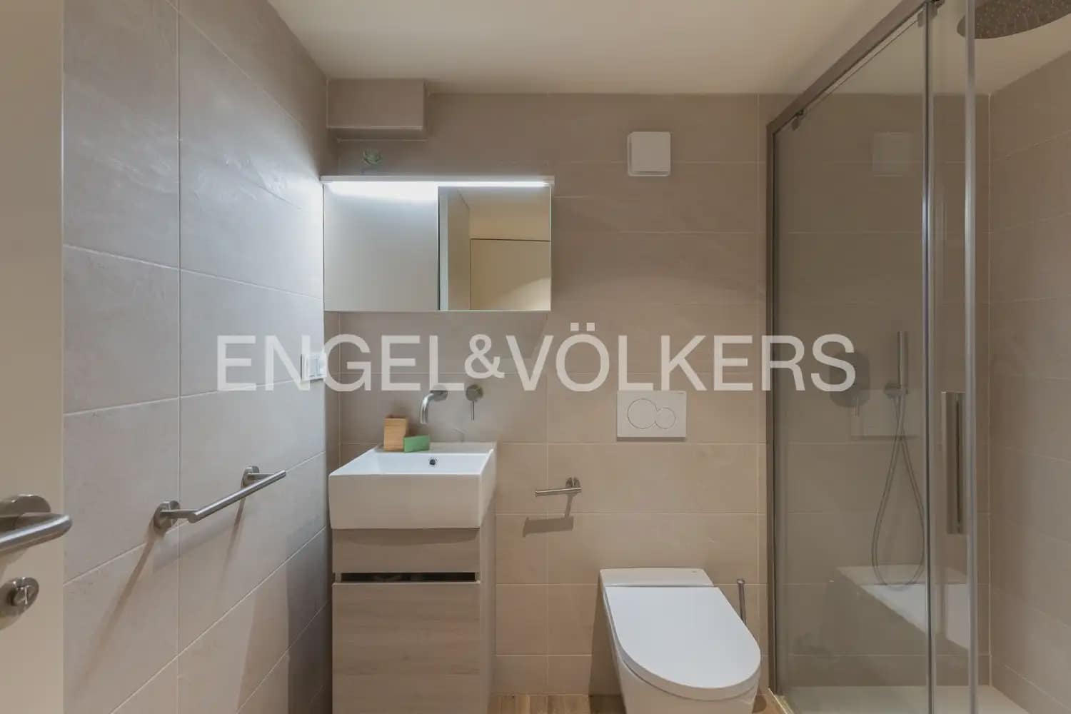6 bedroom Villa for sale in Pucol with pool garage - € 1,990,000 (Ref: 10130554)