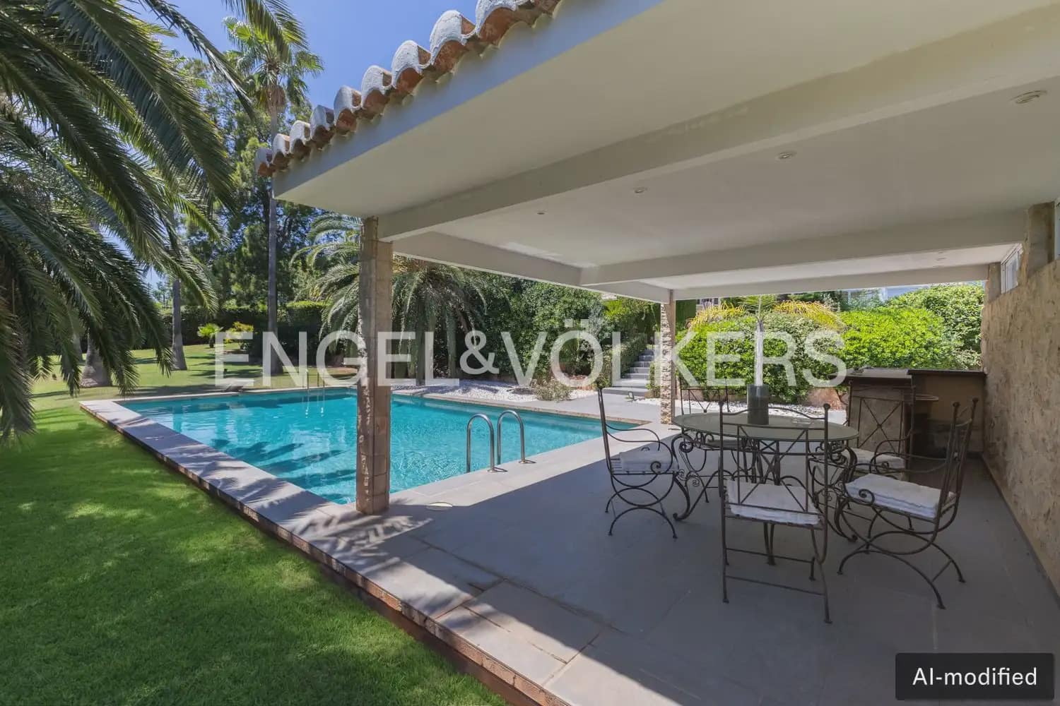 6 bedroom Villa for sale in Pucol with pool garage - € 1,990,000 (Ref: 10130554)