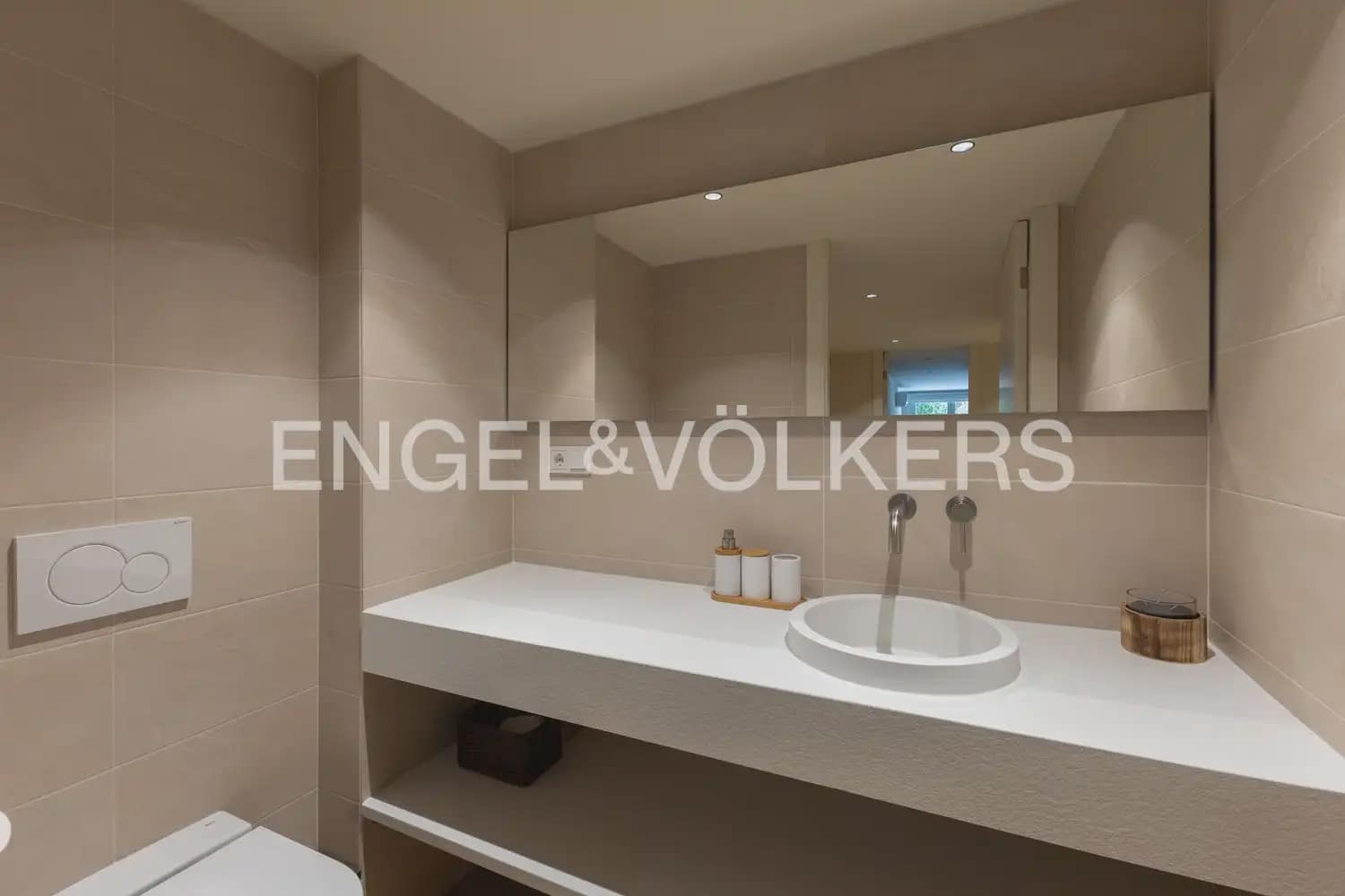6 bedroom Villa for sale in Pucol with pool garage - € 1,990,000 (Ref: 10130554)