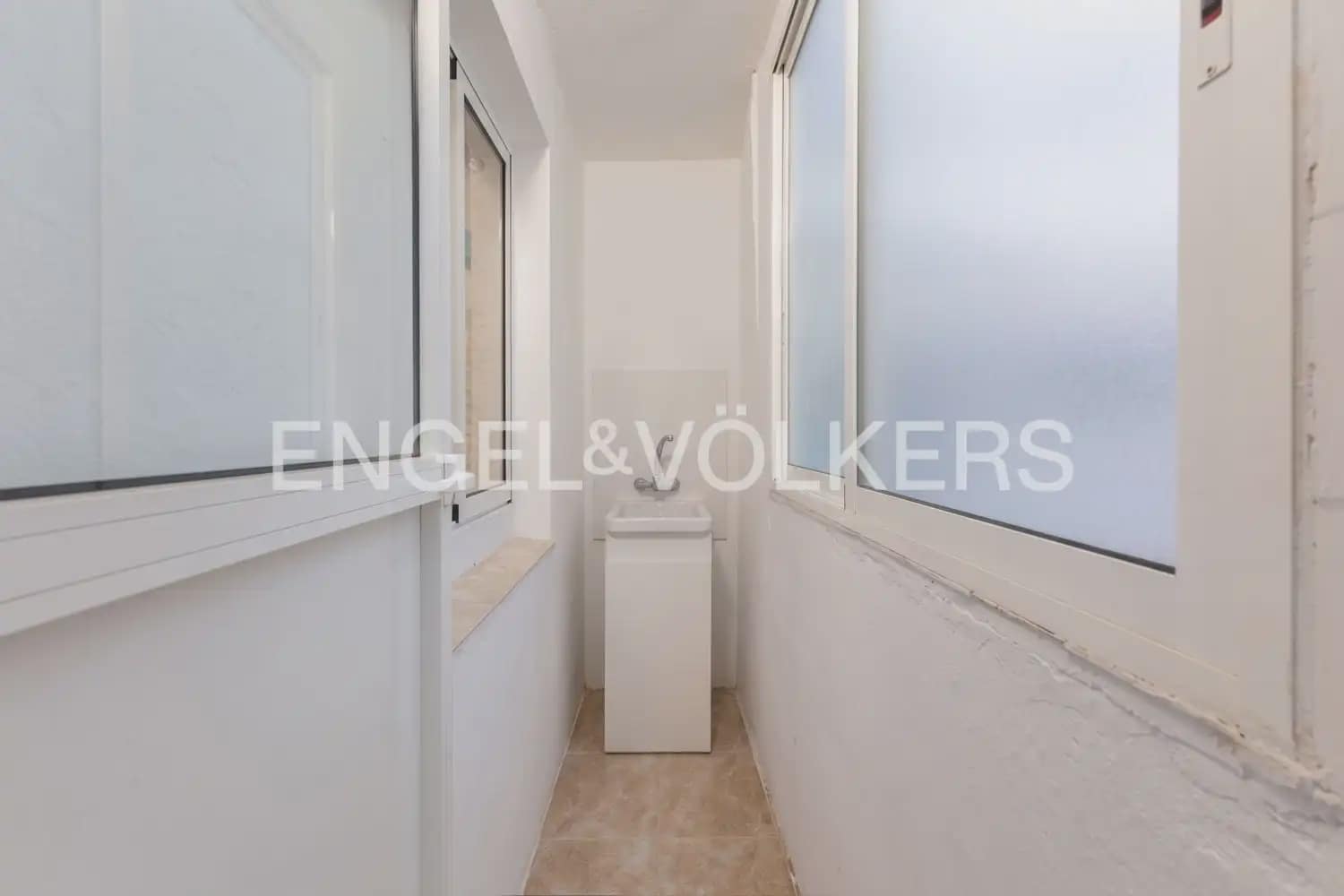 2 makuuhuone Asunto vuokrattavana paikassa Valencia kaupunki - 1 400 € (Ref: 10130696)