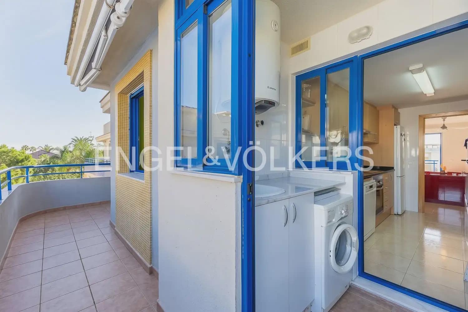 3 Zimmer Wohnung zu verkaufen in Xeraco mit Pool - 295.000 € (Ref: 10130697)