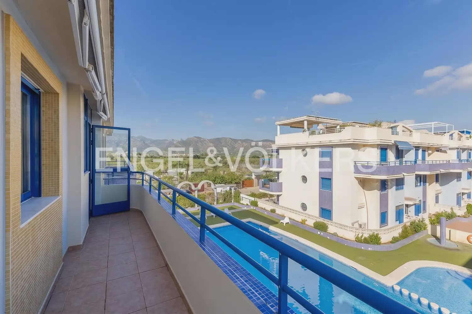 3 Zimmer Wohnung zu verkaufen in Xeraco mit Pool - 295.000 € (Ref: 10130697)