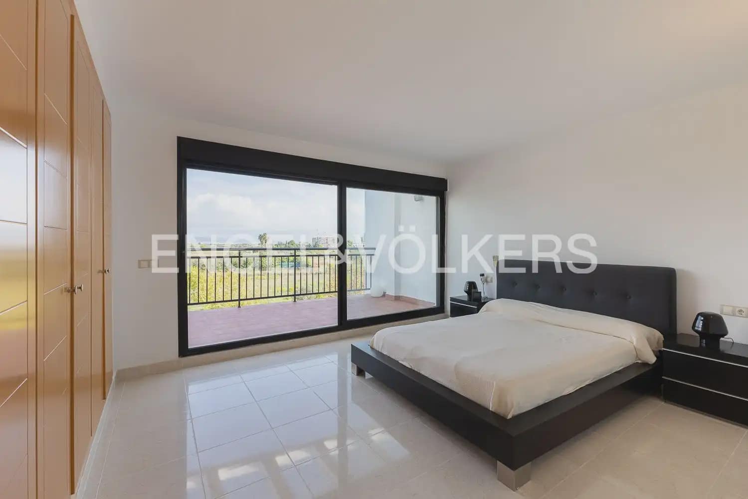 3 bedroom Terraced Villa for sale in Puig with pool garage - € 490,000 (Ref: 10130699)