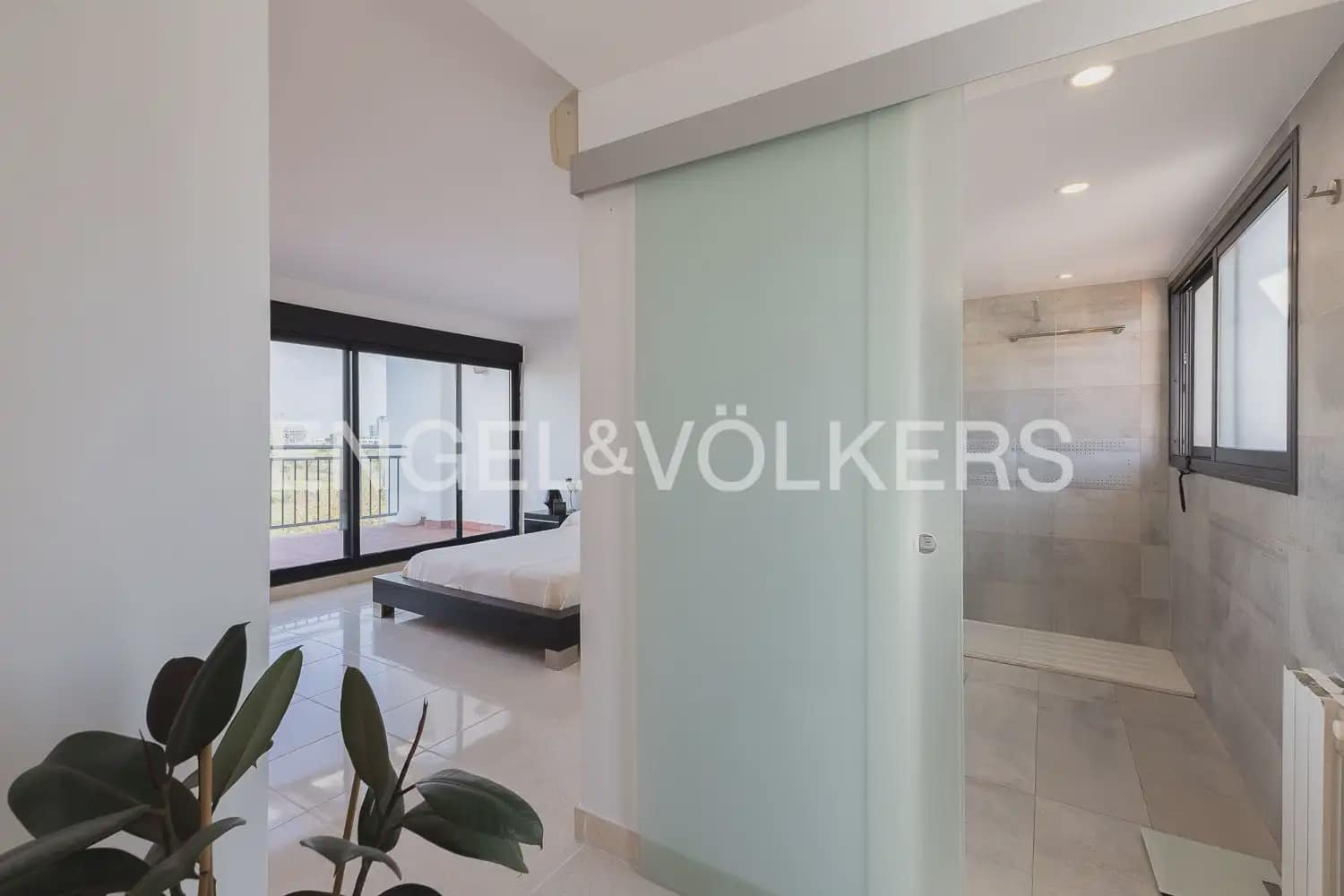 3 bedroom Terraced Villa for sale in Puig with pool garage - € 490,000 (Ref: 10130699)