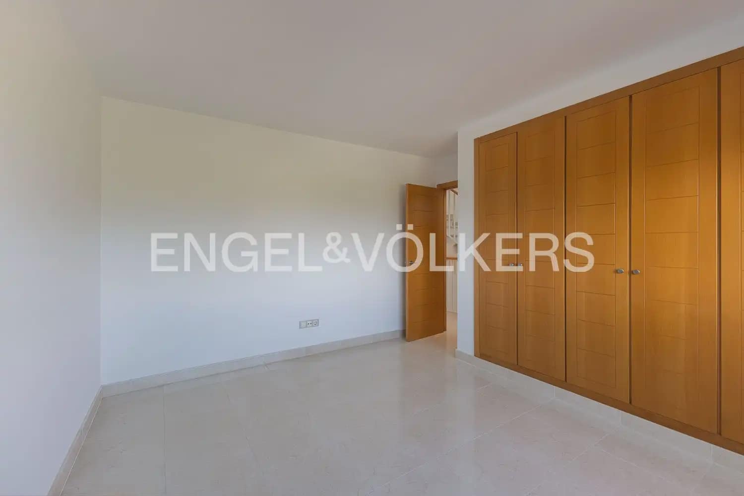 3 bedroom Terraced Villa for sale in Puig with pool garage - € 490,000 (Ref: 10130699)