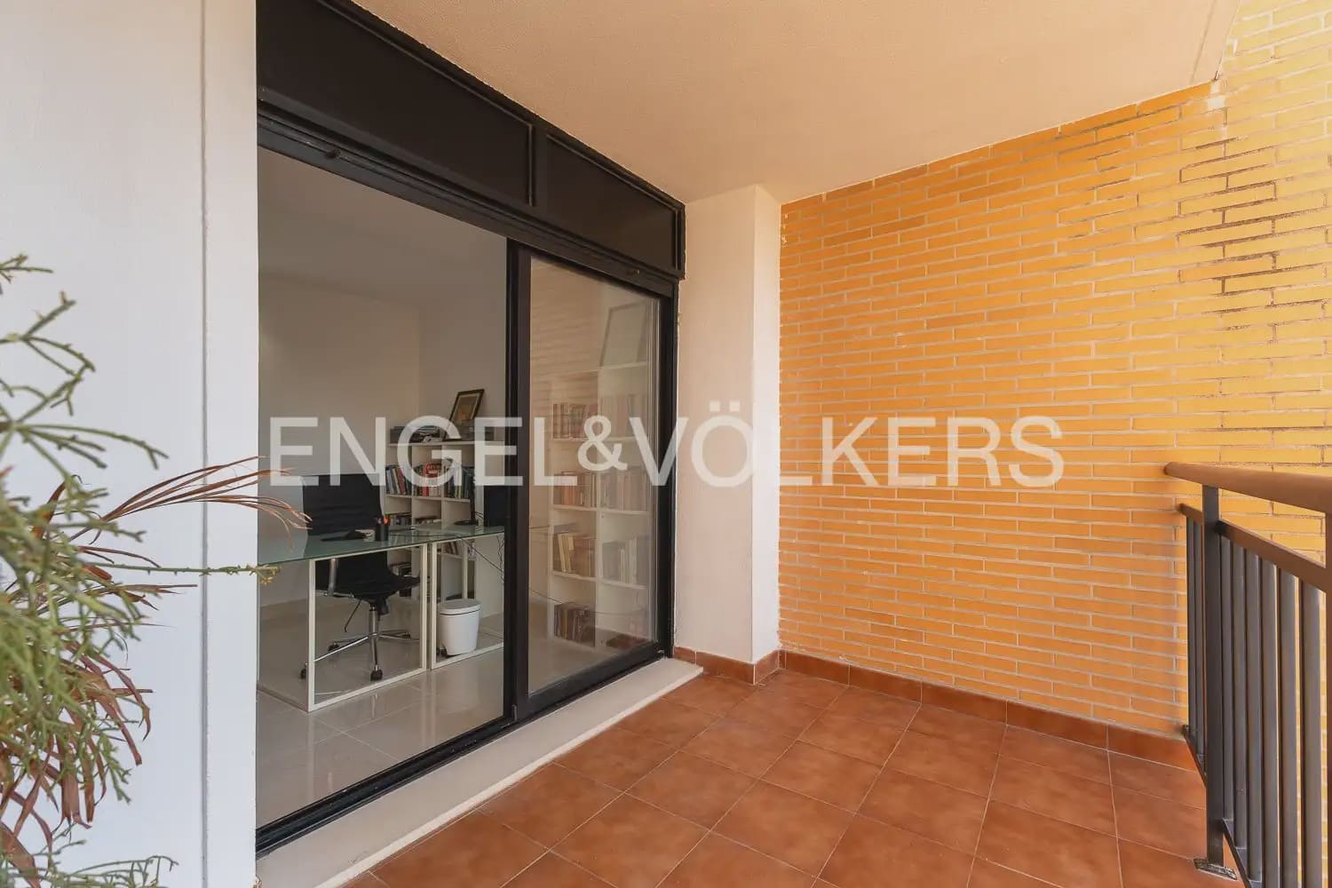 3 bedroom Terraced Villa for sale in Puig with pool garage - € 490,000 (Ref: 10130699)