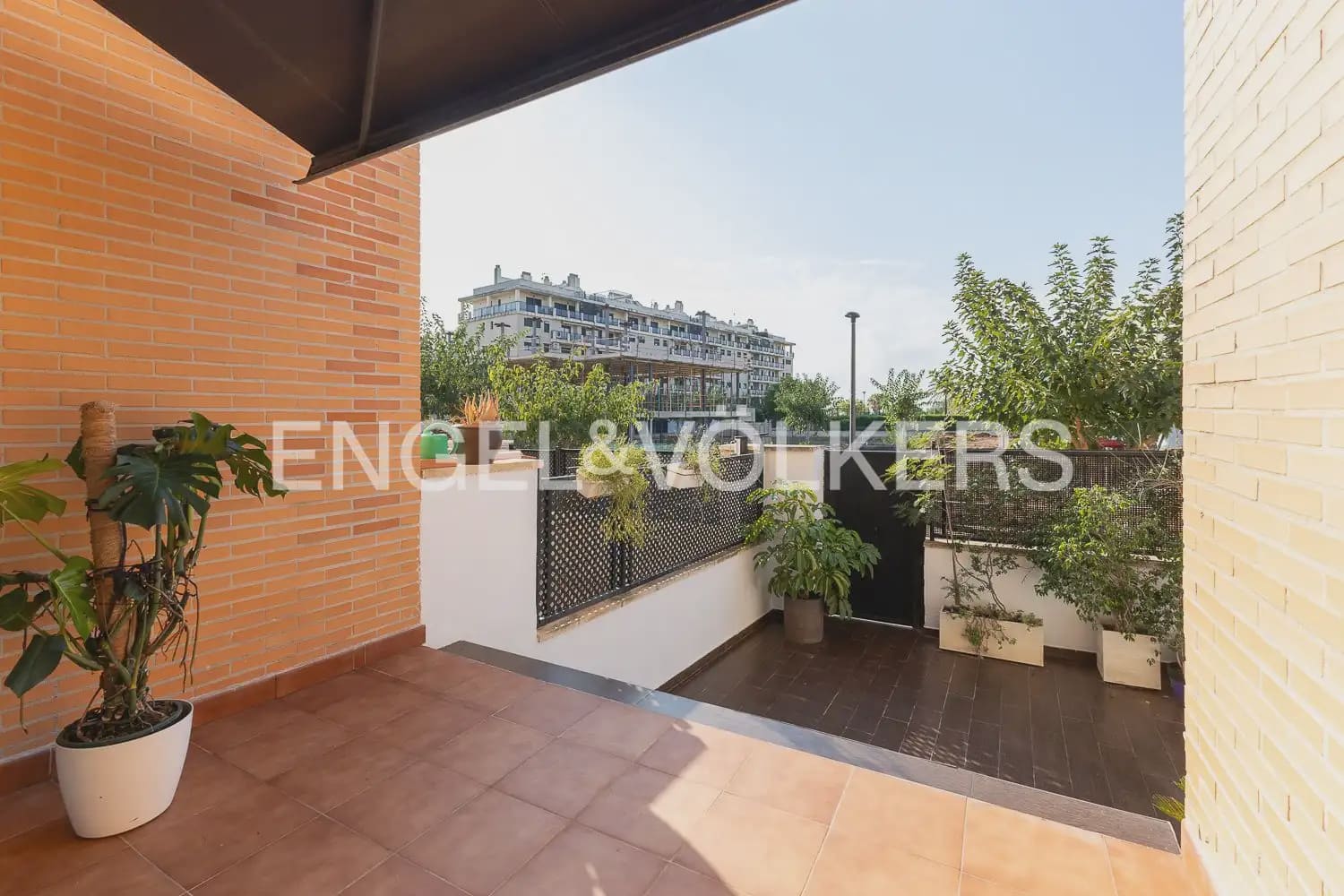 3 bedroom Terraced Villa for sale in Puig with pool garage - € 490,000 (Ref: 10130699)