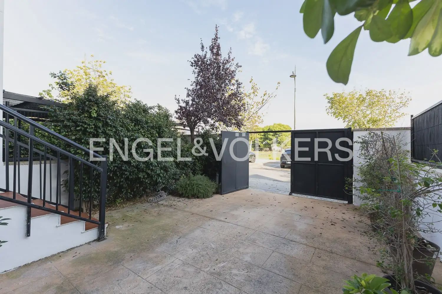 3 bedroom Terraced Villa for sale in Puig with pool garage - € 490,000 (Ref: 10130699)