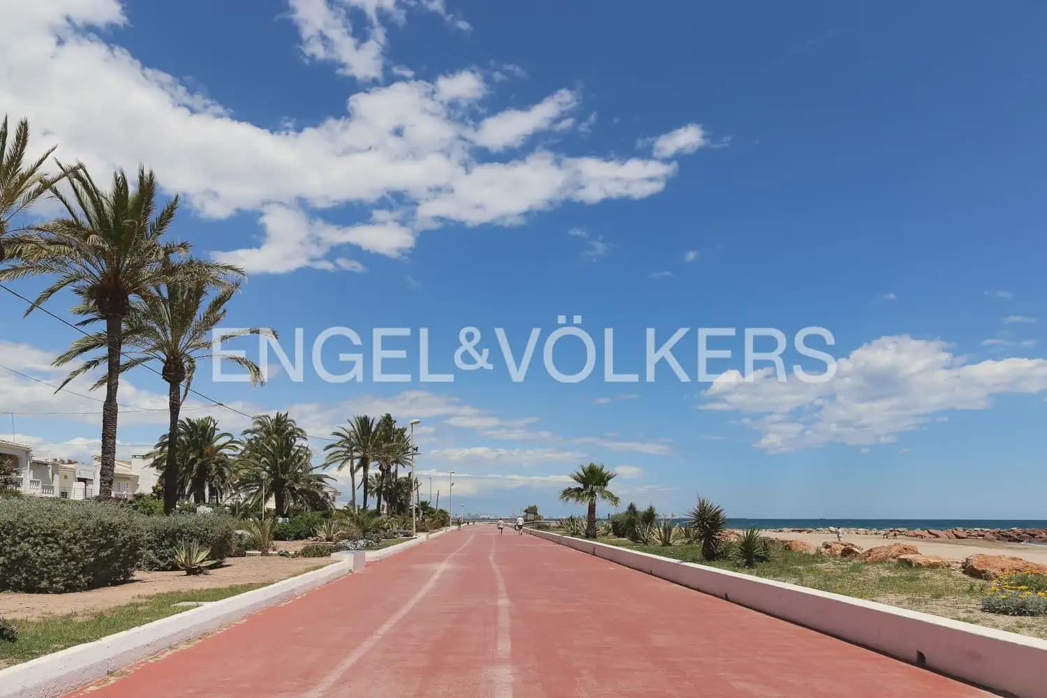 3 bedroom Terraced Villa for sale in Puig with pool garage - € 490,000 (Ref: 10130699)