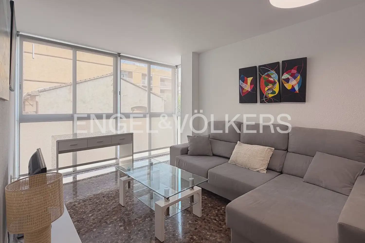 3 Zimmer Wohnung zu vermieten in Moncada - 1.500 € (Ref: 10133456)