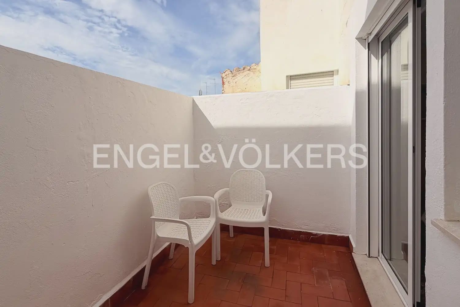 3 Zimmer Wohnung zu vermieten in Moncada - 1.500 € (Ref: 10133456)