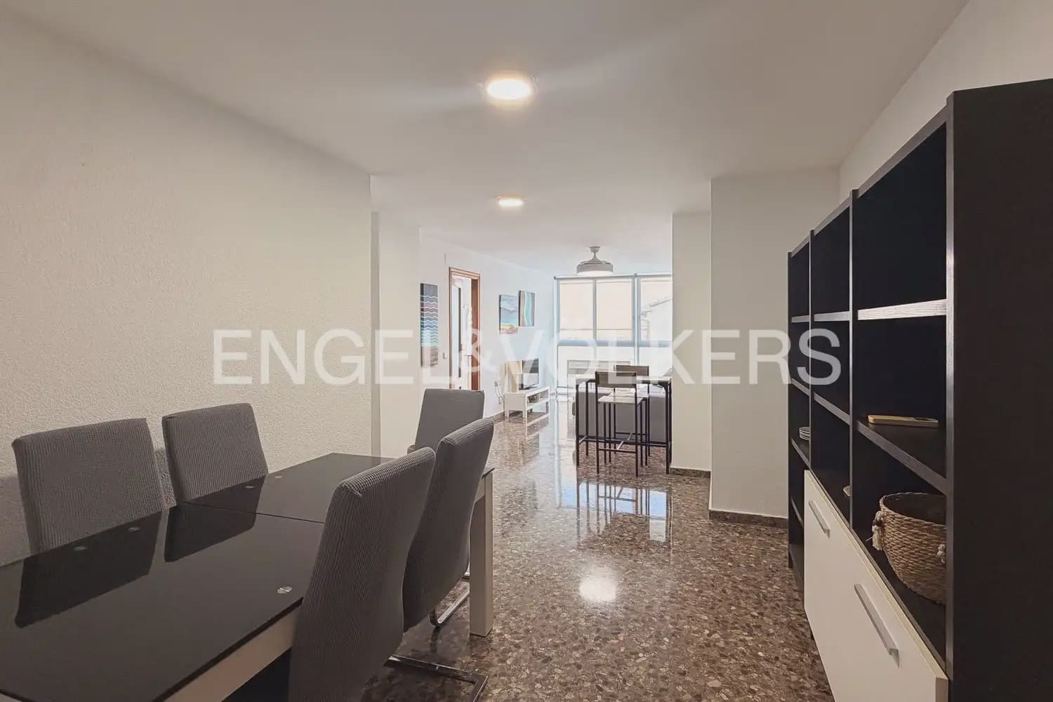 3 Zimmer Wohnung zu vermieten in Moncada - 1.500 € (Ref: 10133456)