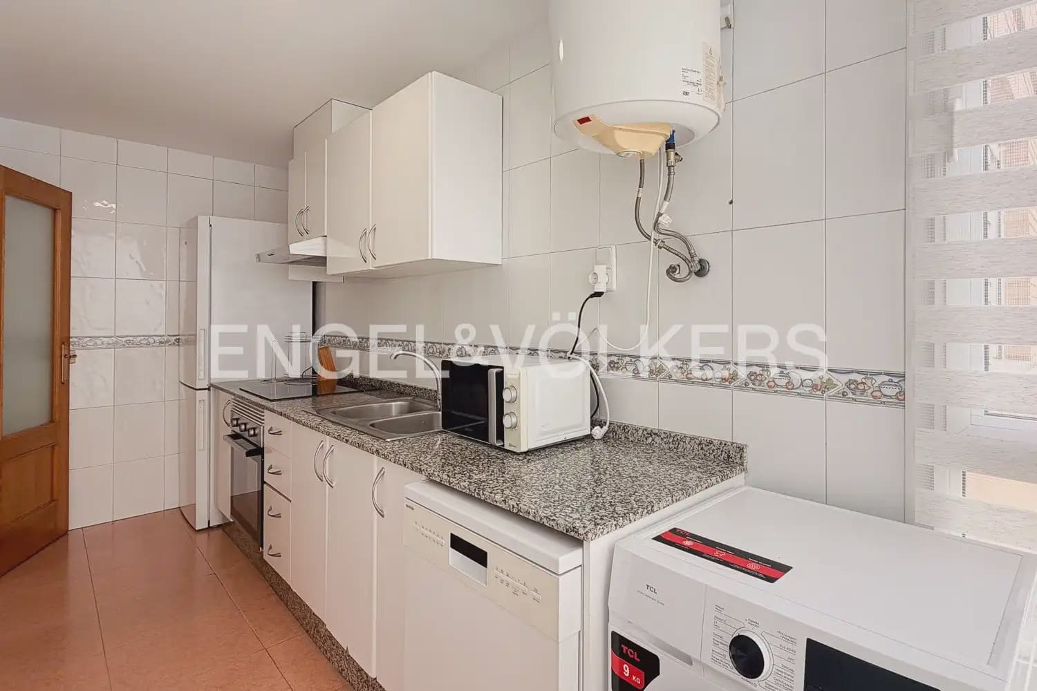 3 Zimmer Wohnung zu vermieten in Moncada - 1.500 € (Ref: 10133456)