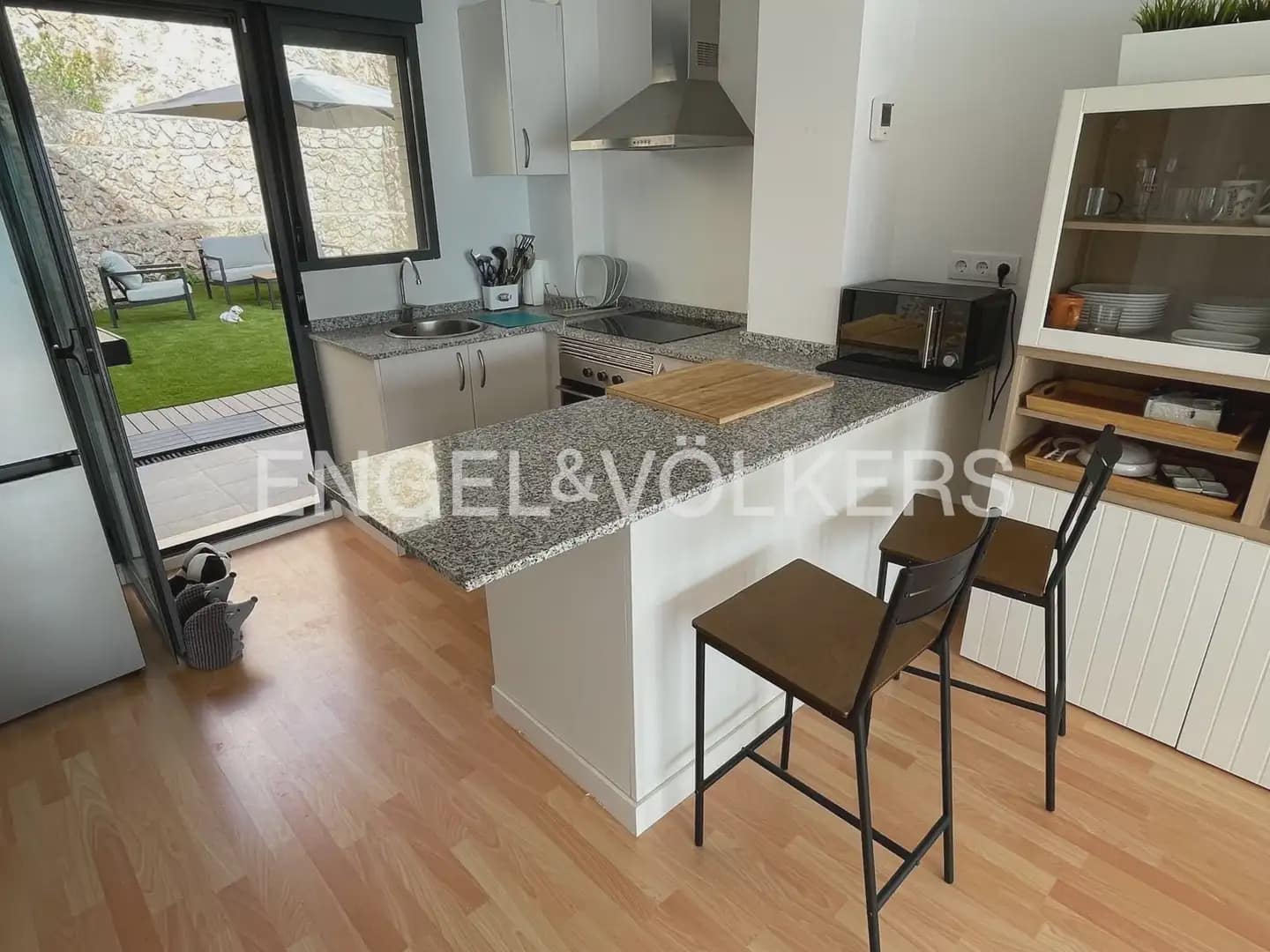 Appartement de 3 chambres à louer à Cullera avec piscine garage - 2 400 € (Ref: 10133457)