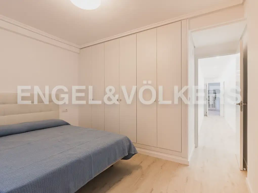 2 sovrum Lägenhet att hyra i Valencia stad - 1 800 € (Ref: 10133604)