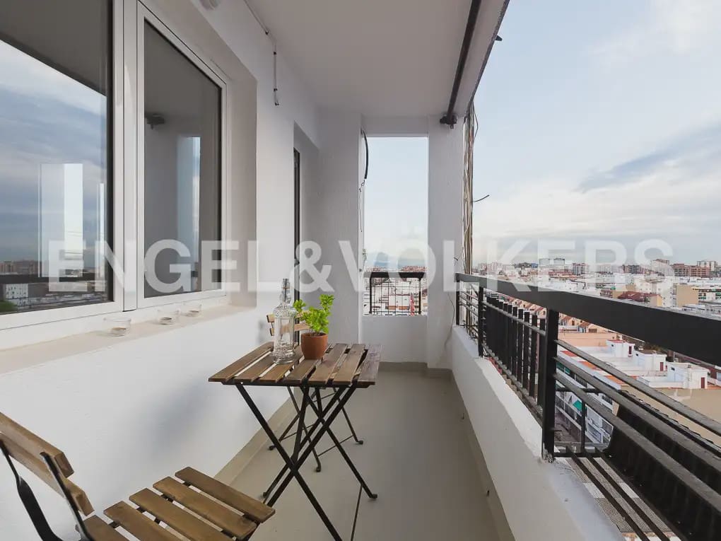 2 sovrum Lägenhet att hyra i Valencia stad - 1 800 € (Ref: 10133604)